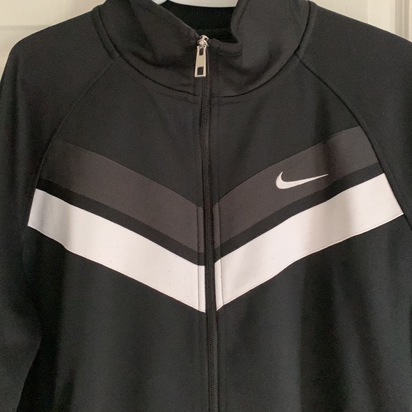 Nike Performance Jacket / Large - Picture 5 of 5